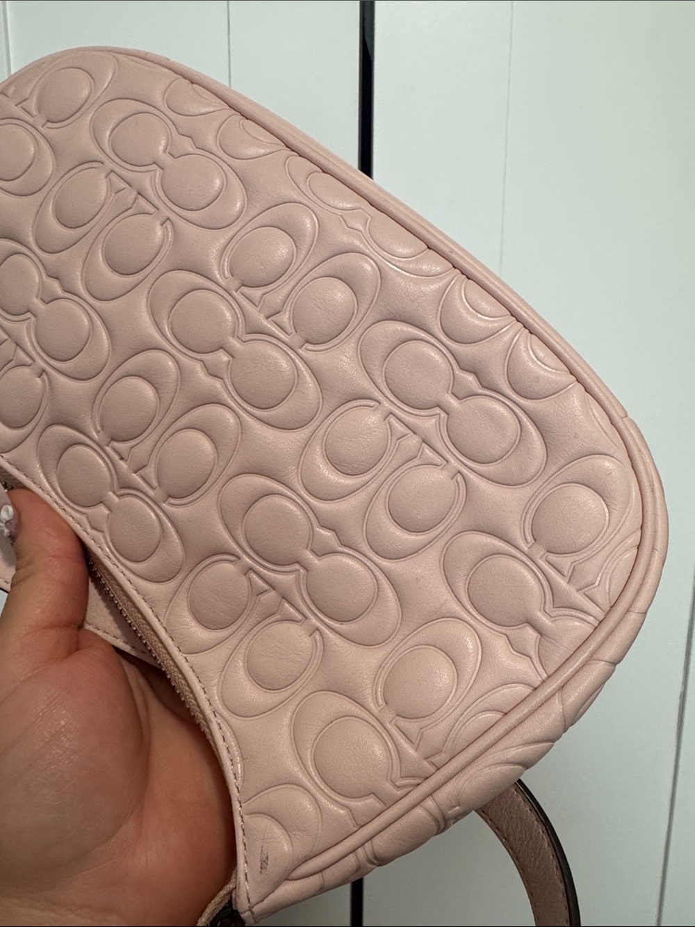 Coach Pebbled Signature Small Shoulder Bag in Pale Pink used - Picture 7 of 8